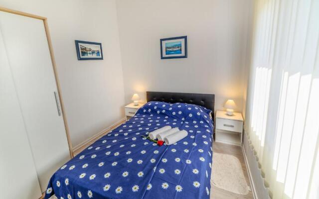 Holiday Home & Apartments Primavera