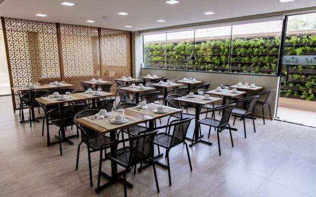 Ecotel