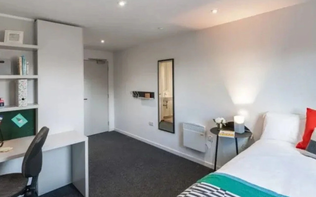 Modern Rooms in COVENTRY
