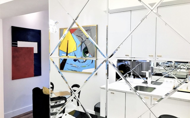 MONDRIAN Luxury Suites UNESCO Old Town