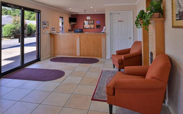 America's Best Value Inn & Suites Blytheville by Sonesta