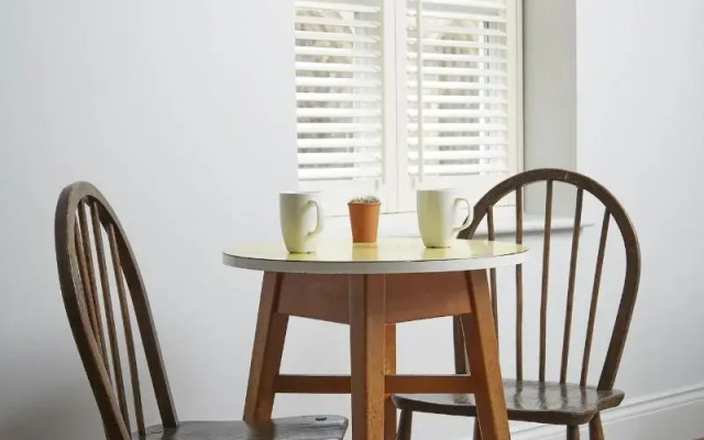 Hideout Apartment Hotel