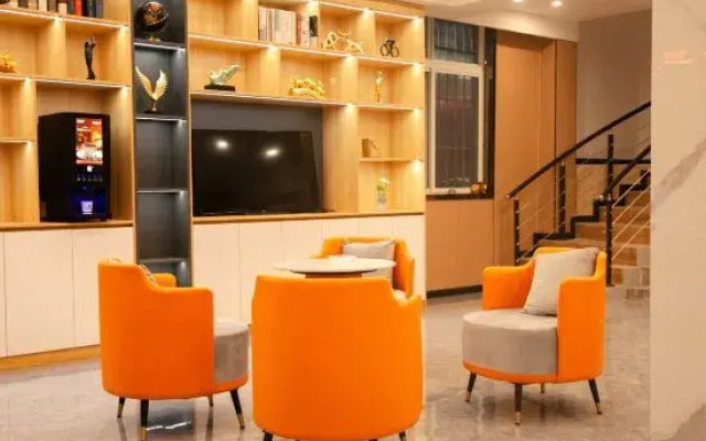 Yuxi Mengzhijia Theme Hotel