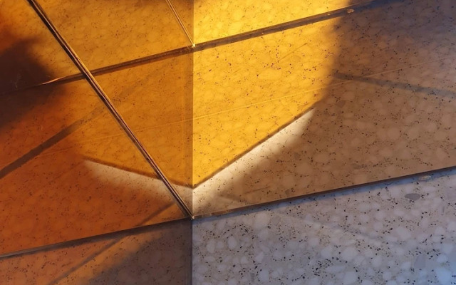 Huswell - S T U D I O 1 4