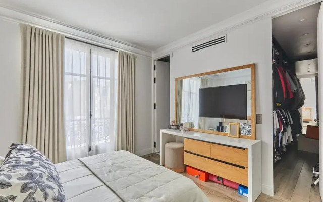 Incredible Apartment Etoile Porte Maillot