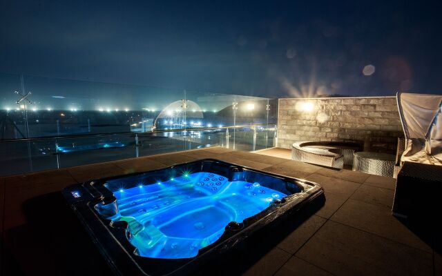 Utop Ubless Hotel Jeju Hamdeok