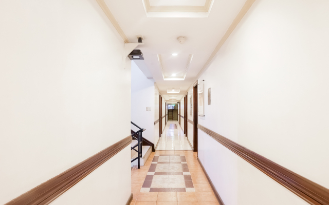 Royale Parc Inn & Suites