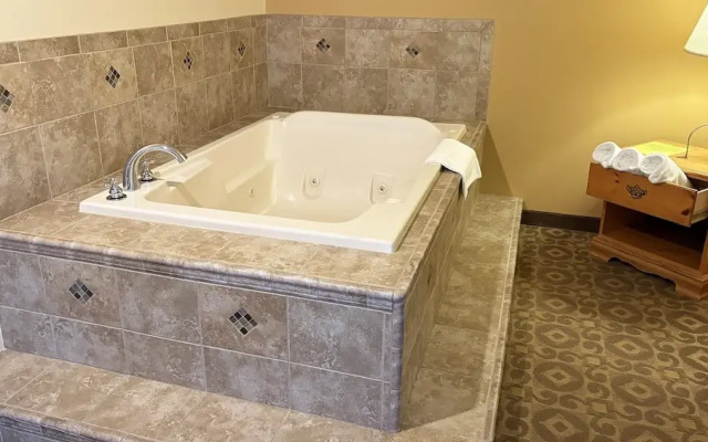 Best Western Pioneer Inn & Suites