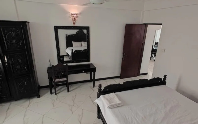 Ayaa Apartment