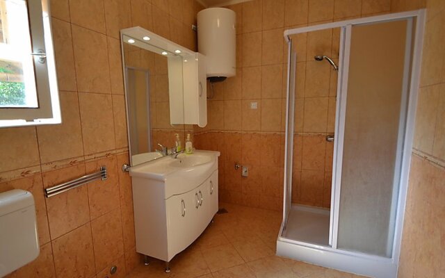Apartment Franjo Montmorillon
