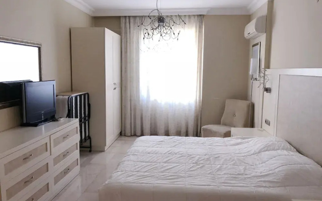 Goldcity Hotel Apartment 3 Bedroom