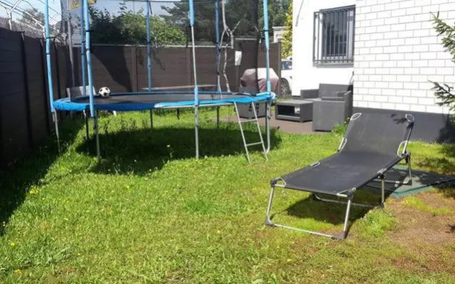 Tla Apartment with Garden