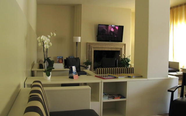 Hotel Romeo
