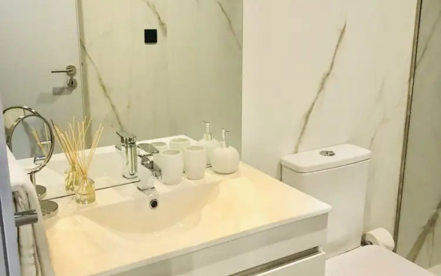 Youropo - Downtown 2B