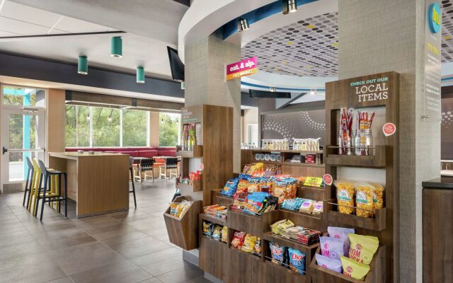 Tru by Hilton Duluth Mall Area