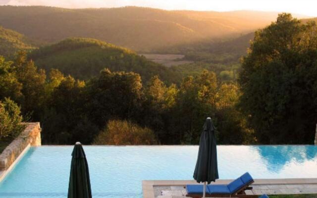 Beautiful Luxury Villa With Superb View-villa Pipirelli