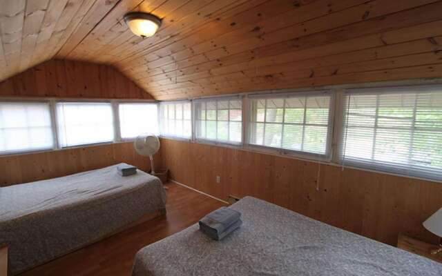 Riverview Cottages