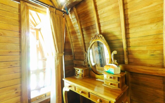 Bougainvillea Bungalow