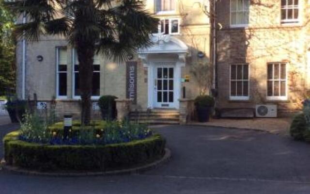 hotelImage