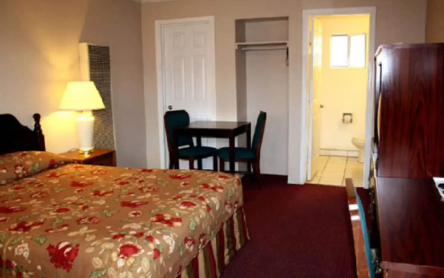 Sunset Inn and Suites