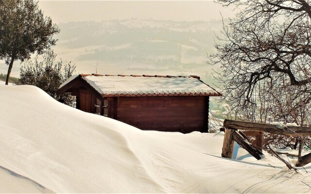 Villa with 2 Bedrooms in Castelplanio, with Wonderful Mountain View, Private Pool, Enclosed Garden - 30 Km From the Beach