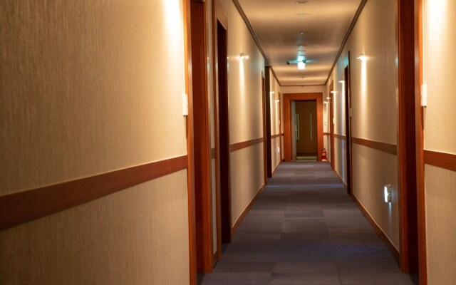 Evergreen Tourist Hotel