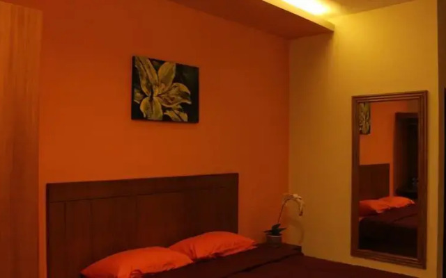 Nirvana Guest House at Wahid Hasyim