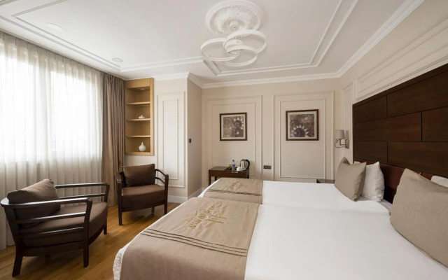 Continental Hotel