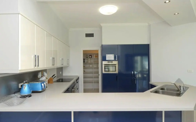 The Fingal House - Fingal Bay