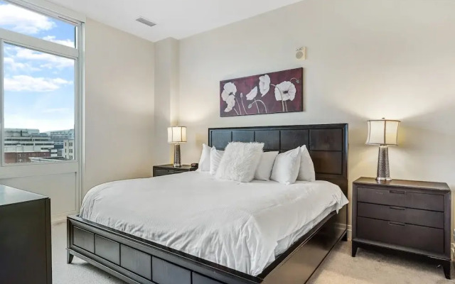 Weichert Suites at Foggy Bottom