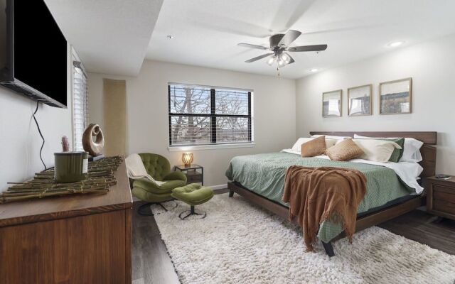 Branson's Silver Lining Escape