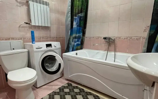 Апартаменты на площади Павших Борцов