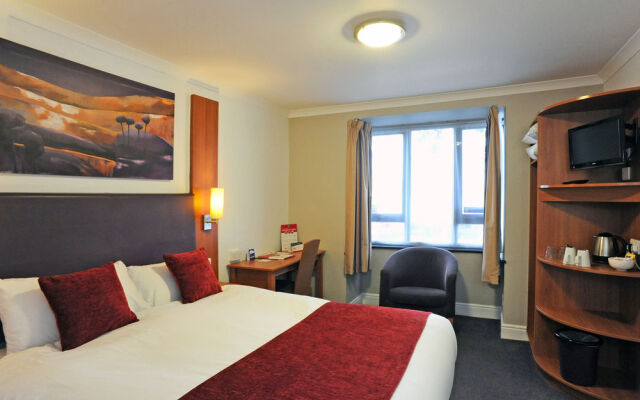 Wheatsheaf Hotel By Greene King Inns