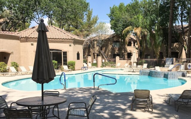 15095 Scottsdale - 2 Br Condo