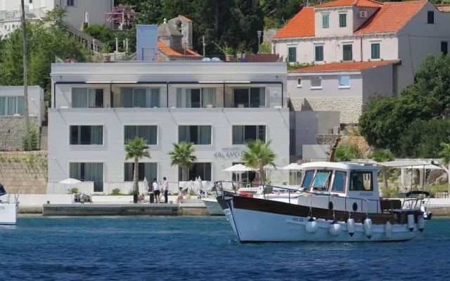 Apartment Kalamota