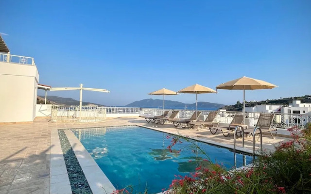 Casa Caria Suites
