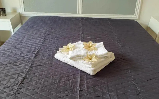 Rocha-RRH a 5 min pé da Praia