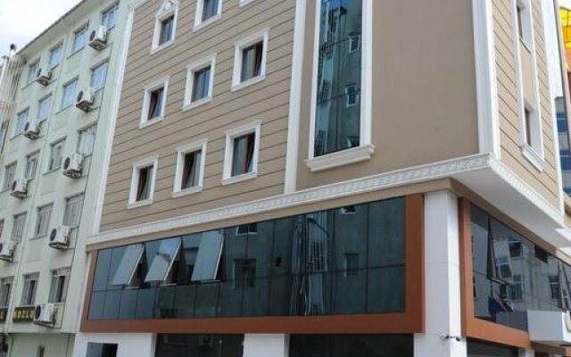 Izmit Saray Hotel