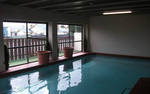The Aquarius Motor Inn