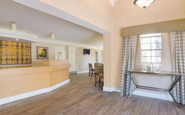 La Quinta Inn Denver Cherry Creek