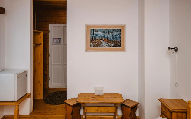 Silver Villa