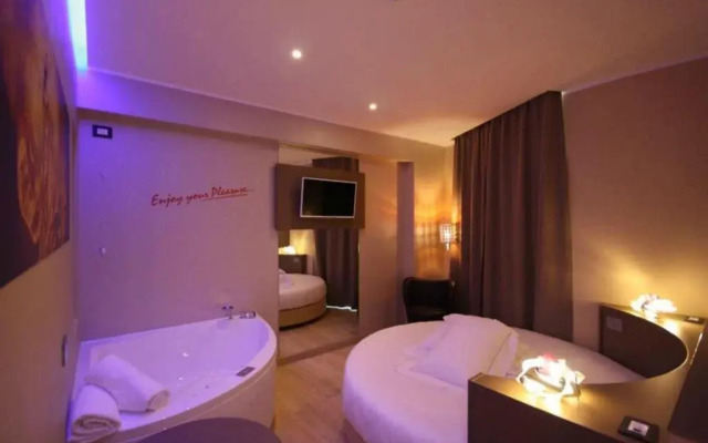 OverMotel