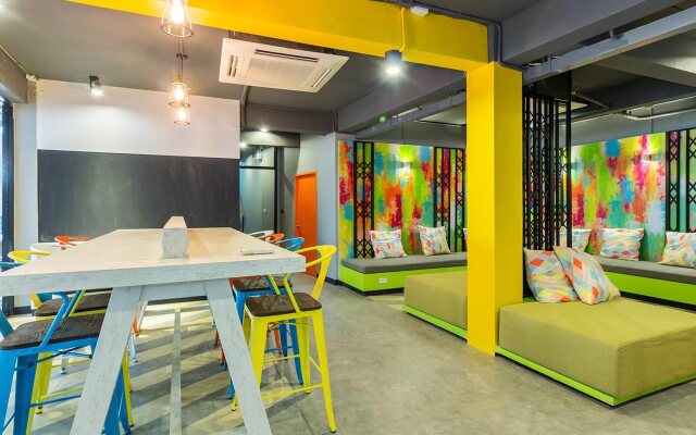 iSanook Hostel