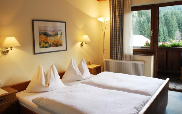 Hotel & Pension Rottenau