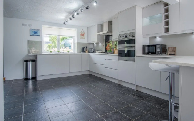 Tucking Mill - 3 Bedroom - Stepaside