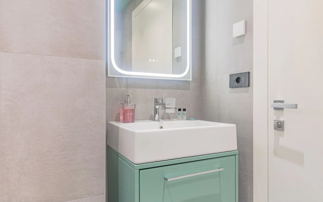 Aurora Apartment