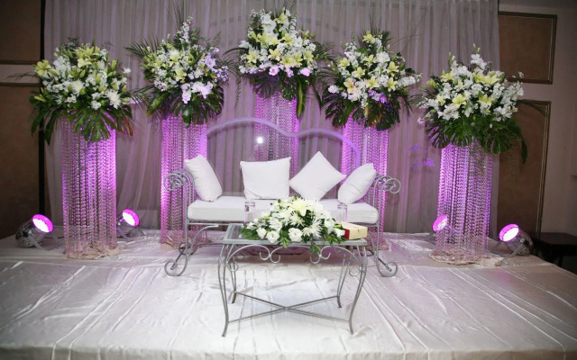 Al-Fanar Palace Hotel