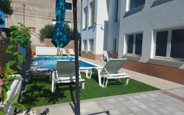 Apartments Karadza