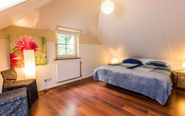 Luxurious Villa With Dishwasher, in the Nature of De Veluwe