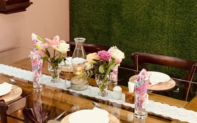 Diamond Rose Guest House